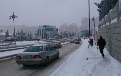 Баку вновь под снежным покрывалом – ФОТО + ВИДЕО