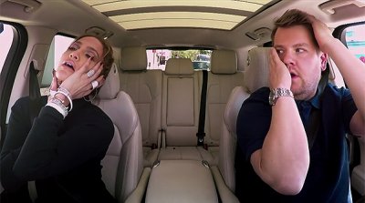 Дженнифер Лопес зажгла на шоу "Автомобильное караоке" (фото, видео)