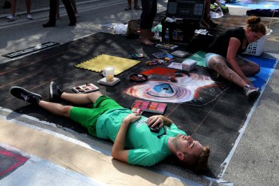 Фестиваль уличного рисунка «Lake Worth Street Painting Festival»