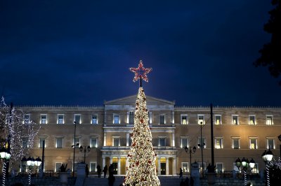 Новогодние и рождественские огни по всему миру