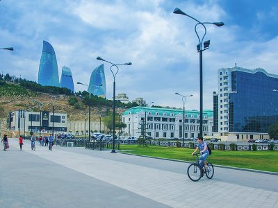 В Баку будет до 20 градусов тепла, возможны дожди