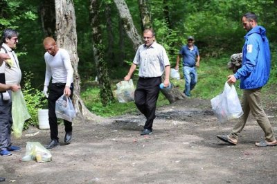 Загрязняющие озеро Амбил будут оштрафованы на 8 500 манатов – ФОТО